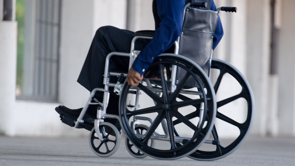 Maximising Comfort: A Guide to Transfers and Positioning in Manual Wheelchairs