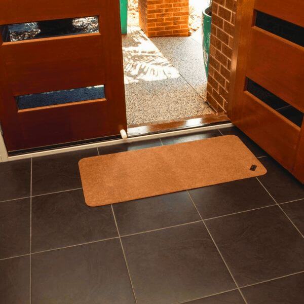 Low Profile Absorbent Non-Slip Floor Mat 50 x 115cm Pebble near Door Entrance