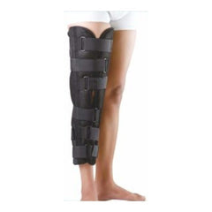 dyna tri-panel knee immobiliser side view on leg